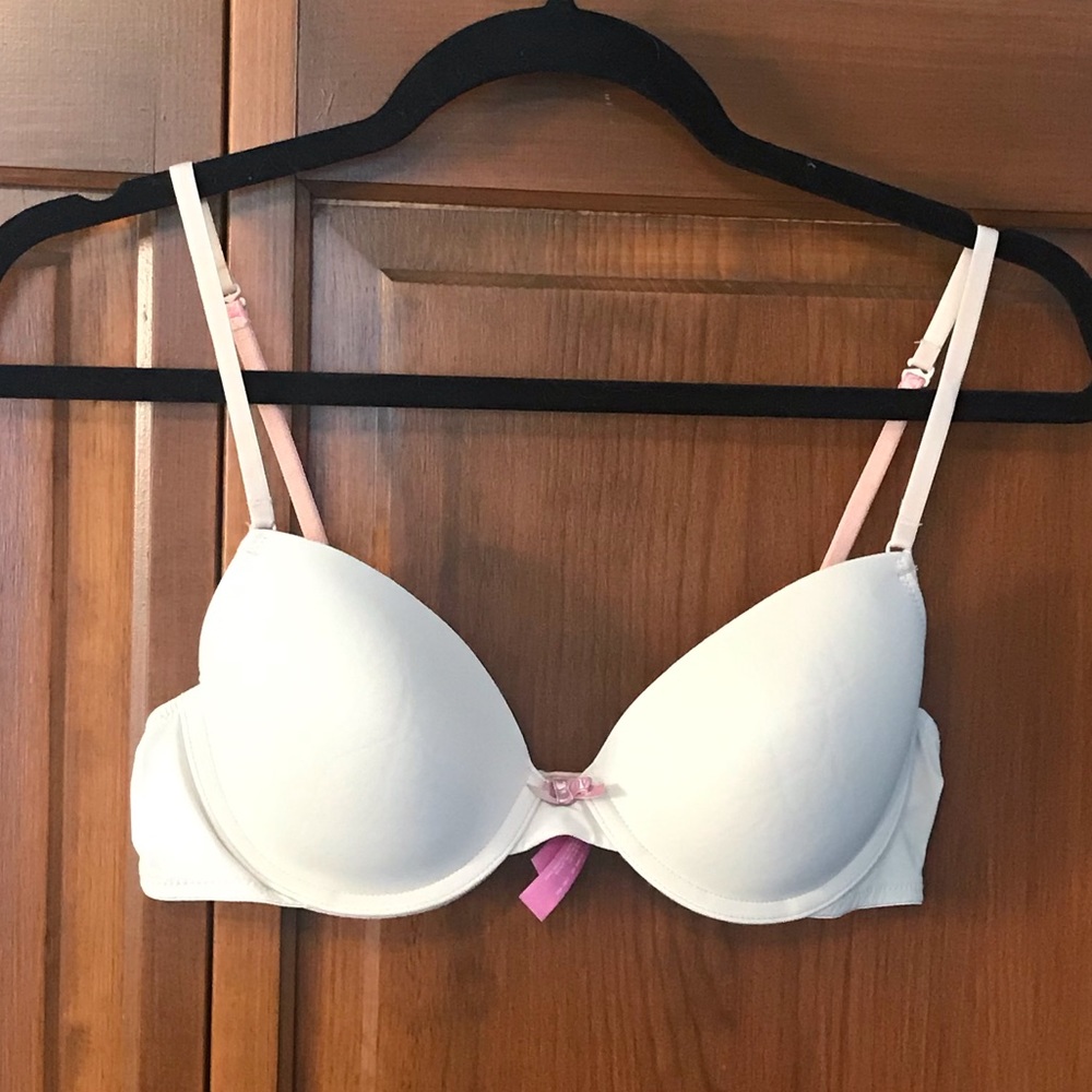 Victoria’s Secret PINK bra - Picture 2 of 5